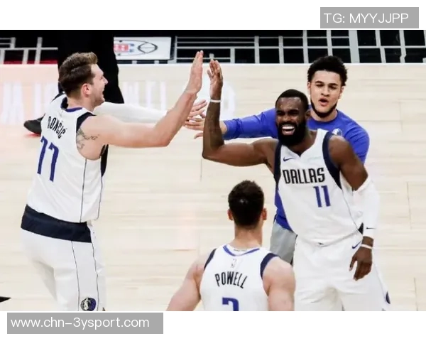 热火计划让韦尔与阿德巴约首发搭档对抗马刺表现出色 热火计划让韦尔与阿德巴约首发搭档对抗马刺表现出色