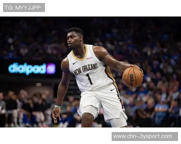 帕金斯揭示鹈鹕副总裁韦弗对锡安的严格要求与个人成长经历 帕金斯揭示鹈鹕副总裁韦弗对锡安的严格要求与个人成长经历