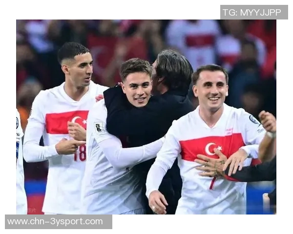 土耳其队在世预赛中大胜格鲁吉亚伊尔迪兹和德米拉尔联手攻入四球 土耳其队在世预赛中大胜格鲁吉亚伊尔迪兹和德米拉尔联手攻入四球