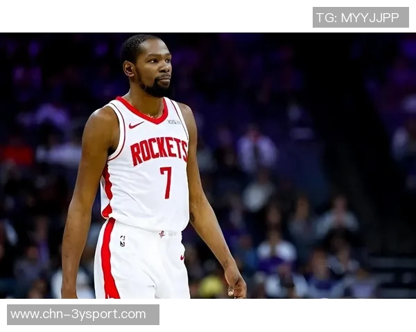 詹姆斯在次轮投票中超越杜兰特升至第八位后者被迫降至第九位